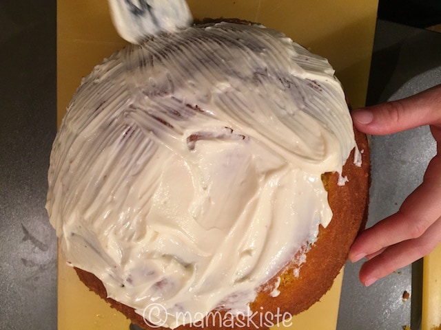 Pinata Kuchen Frosting