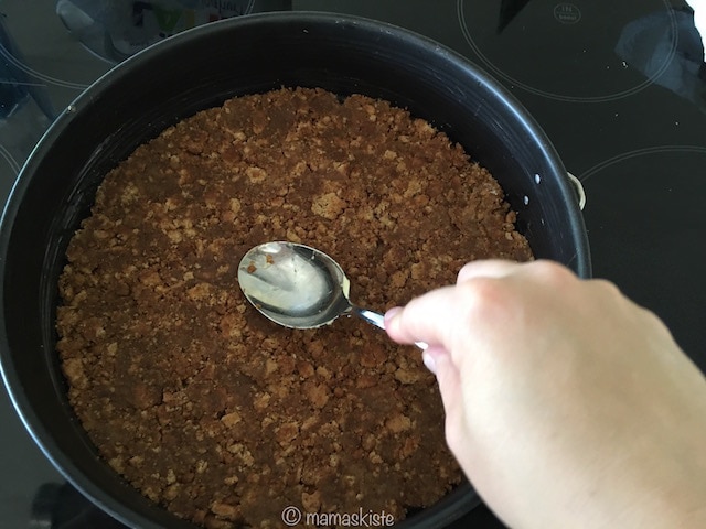 Sommerlicher Brombeerkuchen Keksboden